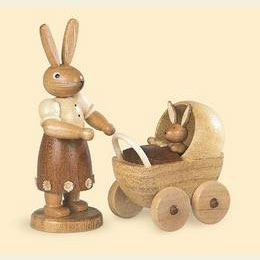 Hasenmutter mit Kinderwagen - 11cm