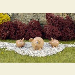 family Pigs  -  2,5cm / 1 inch