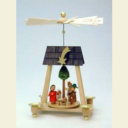 Pyramid Holy Family  -  32,0cm / 13 inch